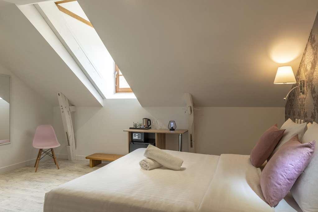 Le Manoir De Pierre Levee, The Originals Collection Hotell Tournon-Saint-Martin Rom bilde